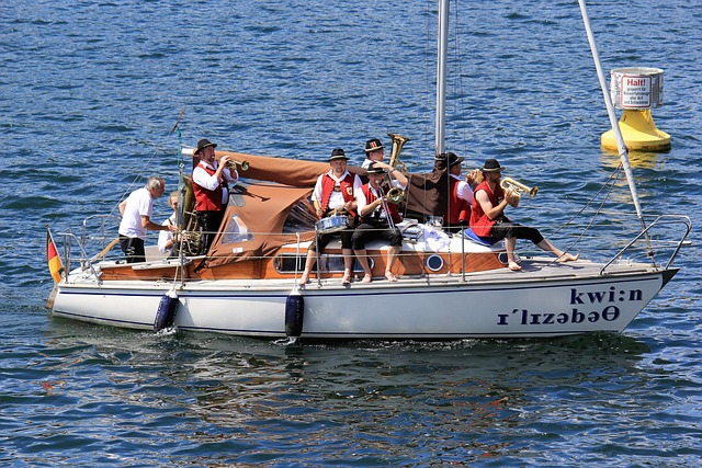 爱好者和媒 爱好者和媒